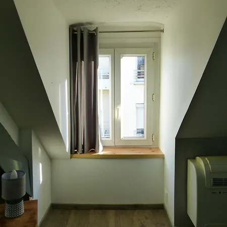 La Cosy Jacobine De Saint Bruno 3 *