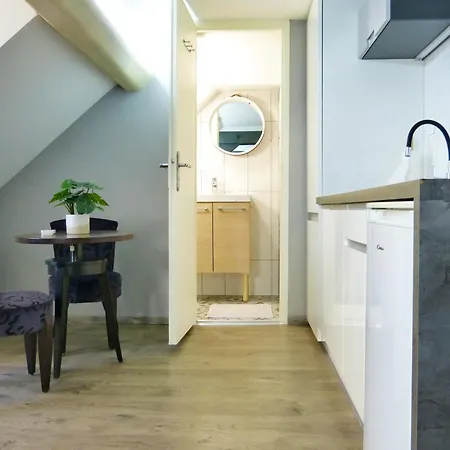 La Cosy Jacobine De Saint Bruno 3 *
